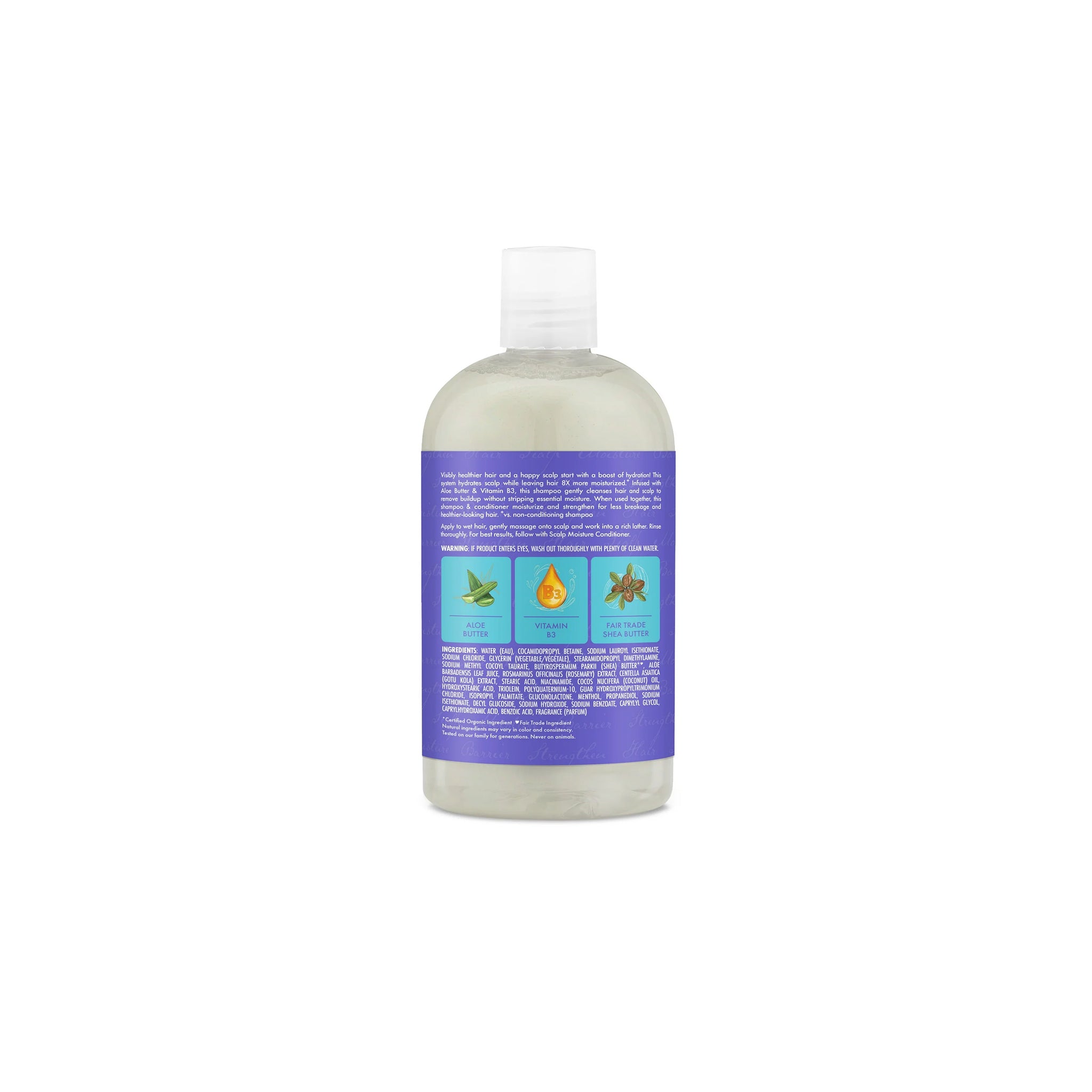Shea Moisture Aloe Butter Scalp Moisture Shampoo 384 ml set bagfra med lilla etiket, ingrediensforklaring og illustrationer.
